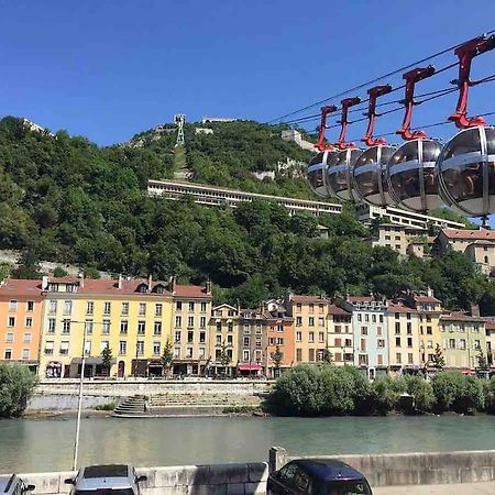 O Calme Cosy - Jardins Et Villes - Experience Unique - Wifi Gratuit - Parking Gratuite Grenoble Bagian luar foto